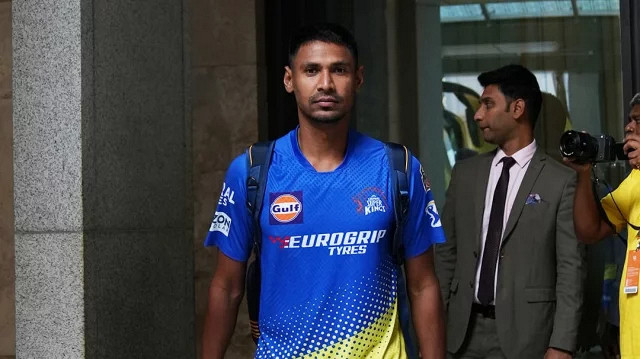 পার্পল ক্যাপের দৌড়ে শীর্ষে বুমরাহ, দেখেনিন আইপিএল ছাড়ার পরও যে অবস্থানে আছে মুস্তাফিজ