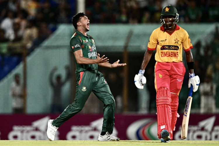 বাংলাদেশের একাদশে বড় পরিবর্তন