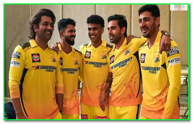 আজ বাঁচা মরার লড়াইয়ে বেঙ্গালুরুর বিপক্ষে ম্যাচের জন্য শক্তিশালী একাদশ ঘোষণা করলো চেন্নাই