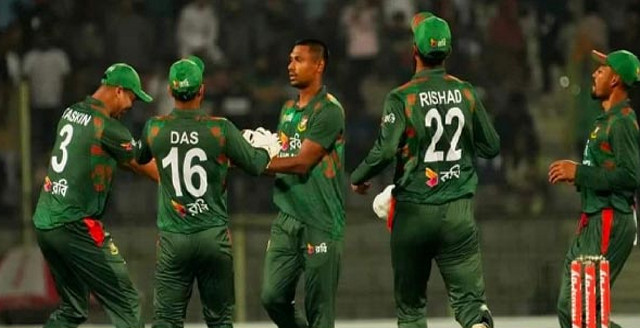 হাড্ডাহাড্ডি লড়াইয়ে শেষ হলো বাংলাদেশ বনাম যুক্তরাষ্ট্রের মধ্যকার প্রথম টি-টোয়েন্টি ম্যাচ