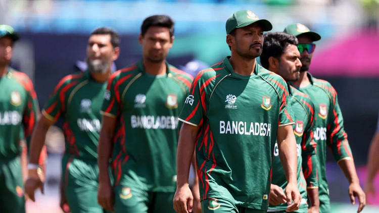 ‘বাংলাদেশের বদলে ভারত থাকলে আম্পায়াররা এমন সিদ্ধান্ত নিতে পারতো না’