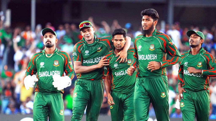 সেমিফাইনাল শেষে দেখেনিন সেরা পাঁচ উইকেট শিকারী বোলারের তালিকা, আছেন এক বাংলাদেশী