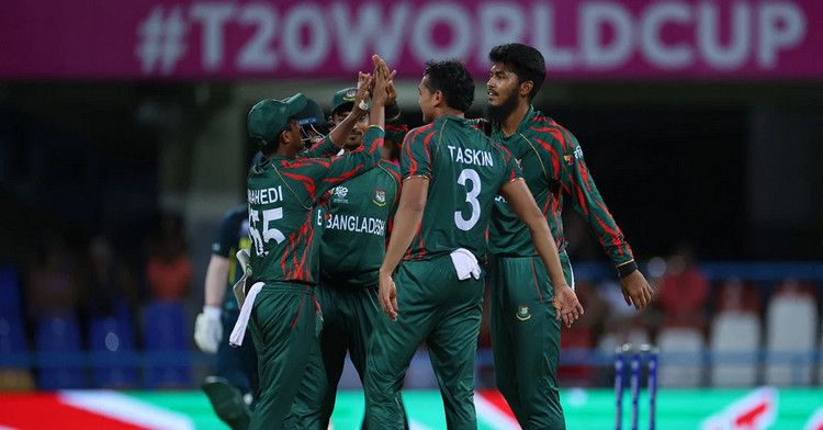 চরম উত্তেজনায় শেষ হলো ভারত বনাম দক্ষিণ আফ্রিকার মধ্যকার ফাইনাল ম্যাচ, দেখেনিন ফলাফল