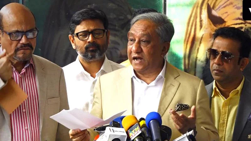 ব্রেকিং নিউজ: সালাহউদ্দিন নয় চমক দিয়ে নতুন কোচের নাম ঘোষণা করলো বিসিবি