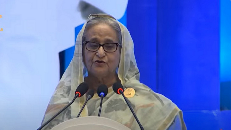 ব্রেকিং নিউজ: রাষ্ট্রপতির কাছে পদত্যাগপত্র জমা দিয়েছেন শেখ হাসিনা