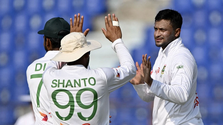 ব্রেকিং নিউজ: চমক দিয়ে পাকিস্তানের বিপক্ষে দুই টেস্ট সিরিজের জন্য দল ঘোষণা করলো বিসিবি