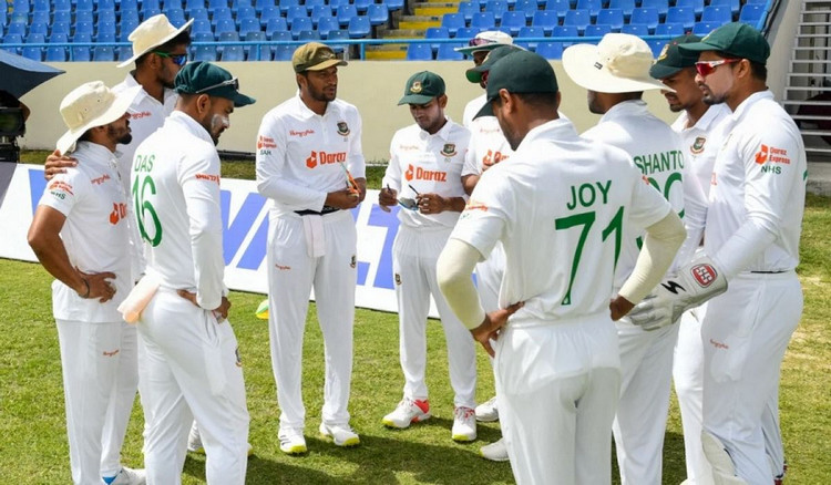 পাকিস্তানের বিপক্ষে প্রথম টেস্ট ম্যাচের জন্য শক্তিশালী একাদশ ঘোষণা করলো বাংলাদেশ