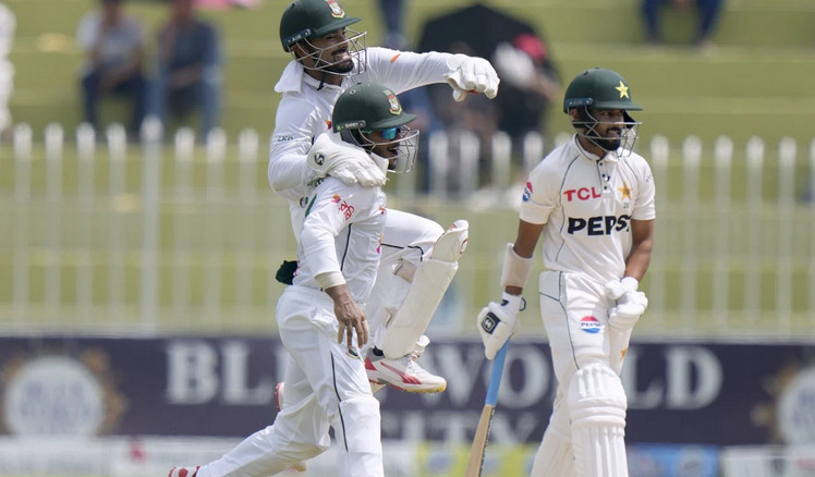 সকাল ৯টা বা ১০টায় নয় পাকিস্তানের বিপক্ষে দ্বিতীয় টেস্ট ম্যাচে যে সময়ে মাঠে নামছে বাংলাদেশ