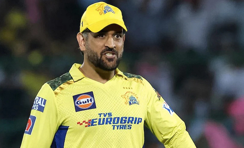 রাগে অবিশ্বাস্য ঘটনা ঘটালেন ধোনি, ভারতসহ ক্রিকেট বিশ্বে উঠলো আলোচনার ঝড়