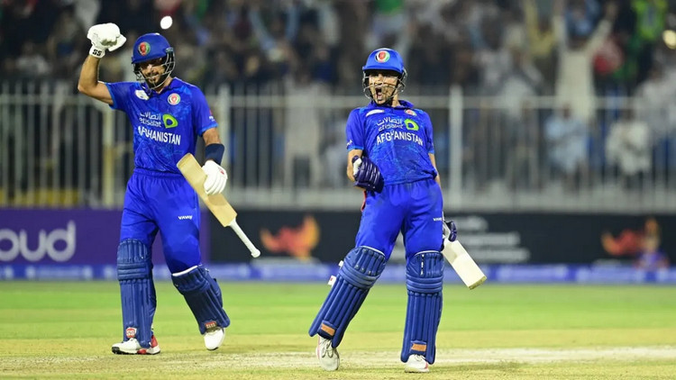 রশিদ খানের ফাইফার, গুরবাজের সেঞ্চুরি, দক্ষিণ আফ্রিকাকে উড়িয়ে দিয়ে সিরিজ জিতলো আফগানিস্তান
