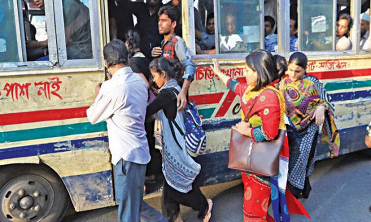 শিক্ষার্থীদের হাফ ভাড়া নেয়া হলো যে সিদ্ধান্ত