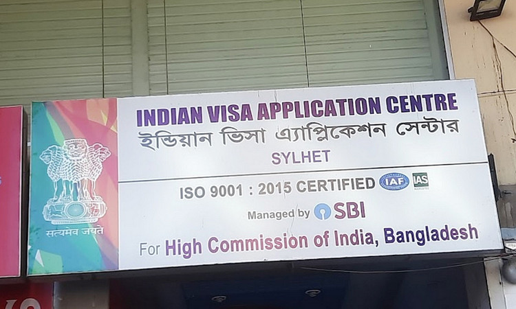 বাংলাদেশিদের ভিসা দিবে কিনা জানিয়ে দিল ভারত