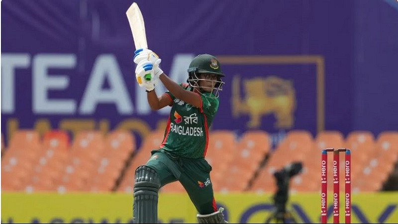 প্রথম টি-টোয়েন্টিতে ব্যাটিংয়ে বাংলাদেশ, দেখেনিন সর্বশেষ স্কোর