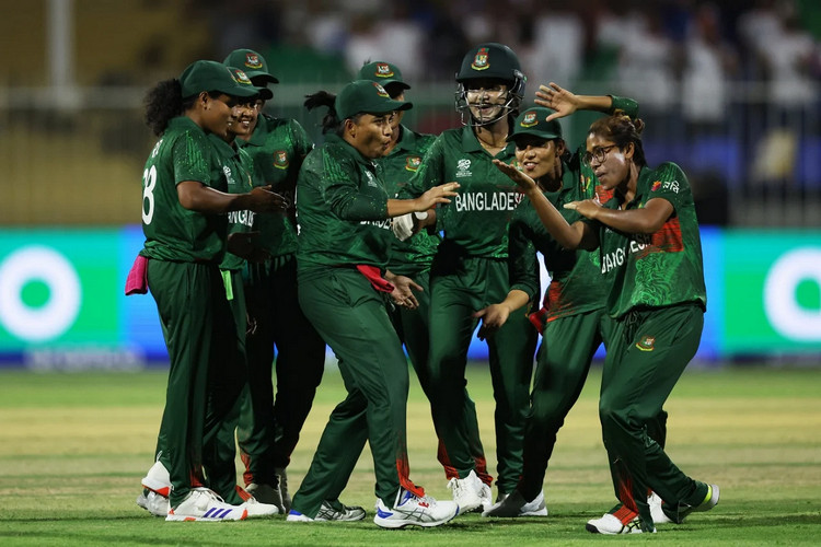 হাড্ডাহাড্ডি লড়াইয়ে শেষ হলো বাংলাদেশ বনাম ইংল্যান্ডের মধ্যকার ম্যাচ, দেখেনিন ফলাফল