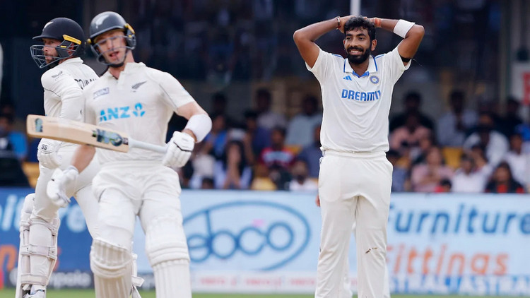 ভারতের মাটিতে ৩৬ বছরের ইতিহাস পাল্টে দিয়ে ভারতকে উড়িয়ে দিল নিউজিল্যান্ড