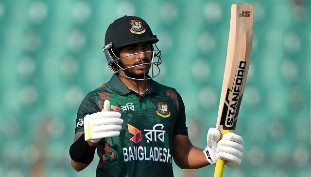 চার ছক্কার ঝড়ে সাব্বিরের দেড়শ, সেঞ্চুরির অপেক্ষায় সৌম্য সরকার