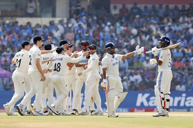 ইতিহাসের সবচেয়ে বড় লজ্জা: শেষ হলো ভারত বনাম নিউজিল্যান্ডের ৩য় টেস্ট ম্যাচ, দেখেনিন ফলাফল