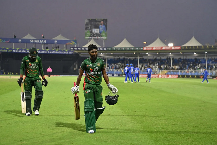 কোহলির ফর্ম নিয়ে জ্যোতিষী গ্রিনস্টোন লোবোর অবিশ্বাস্য ভবিষ্যদ্বাণী