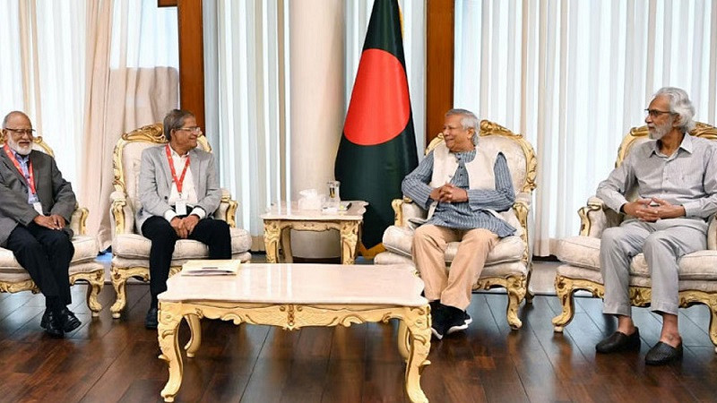 ড. ইউনূসের সঙ্গে বিএনপির প্রতিনিধি দলের বৈঠক, হলো যেসব বিষয়ে আলোচনা