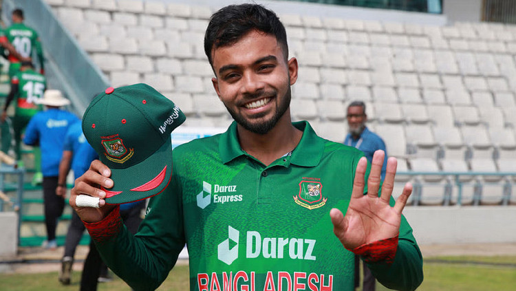 ব্রেকিং নিউজ: নেই তাওহীদ হৃদয়