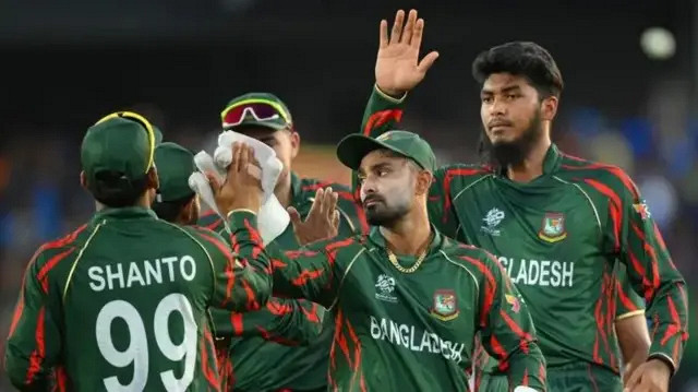 সাকিব-সৌম্যর পর আকাশ ছোয়া মুল্যে লঙ্কান টি-টেন লিগে দল পেলে এক বাংলাদেশেী ক্রিকেটার