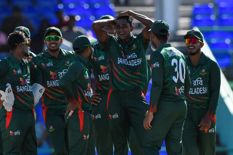 চরম উত্তেজনায় শেষ হলো বাংলাদেশ বনাম ওয়েস্ট ইন্ডিজের মধ্যকার প্রথম ওয়ানডে ম্যাচ, দেখেনিন ফলাফল