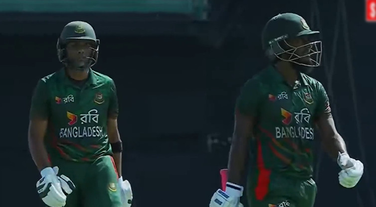 ১১৭ বলে ১৫৪ রান: মাহমুদউল্লাহ-জাকেরের ব্যাটিং ঝড়ে ওয়েস্ট ইন্ডিজকে পাহাড় সমান রানের টার্গেট দিলো বাংলাদেশ