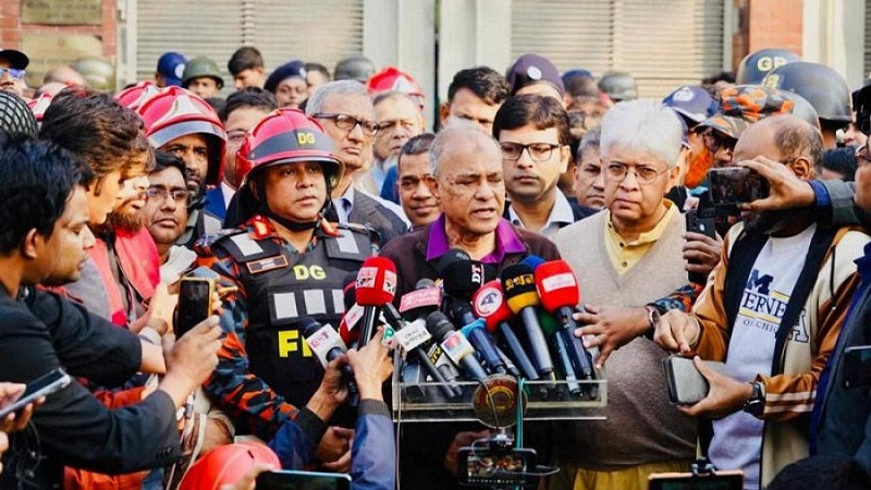 সচিবালয়ে আগুন আসল তথ্য দিলেন স্বরাষ্ট্র উপদেষ্টা