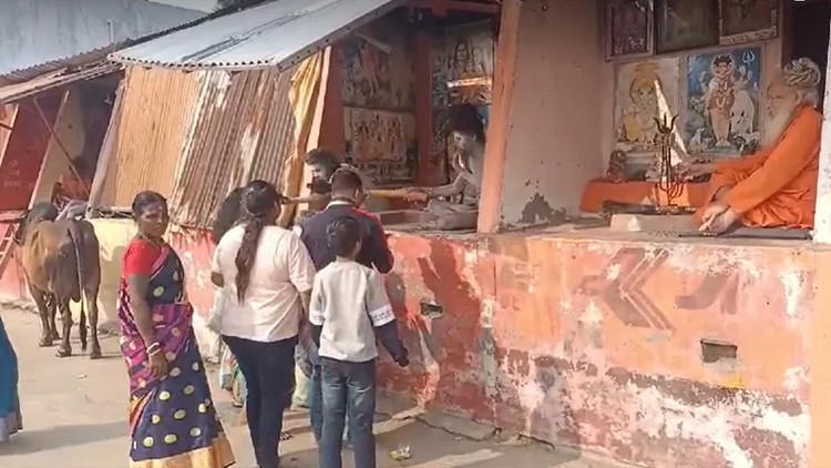 এক ঘণ্টা সময় পেলেই বাংলাদেশ দখলে নেয়ার হু ম কি দিলো ভারতের.....