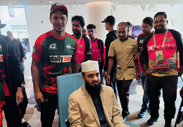 মিজানুর রহমান আজহারীকে নিয়ে সাইফউদ্দিনের স্ট্যাটাস