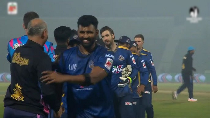 বিপিএলের শেষ চারে জায়গা পেতে কঠিন সমীকরণ মেলাতে হবে ঢাকা, খুলনাকে, দেখেনিন হিসাব নিকাশ