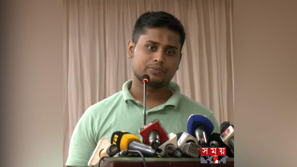 রোজার আগে সরকারের প্রতি হাসনাতের আহ্বান