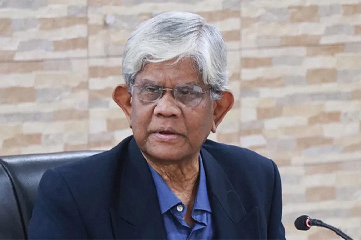 সরকারি চাকুরিজীবীদের ভাতা নিয়ে পরবর্তী সিদ্ধান্ত জানালেন অর্থ উপদেষ্টা
