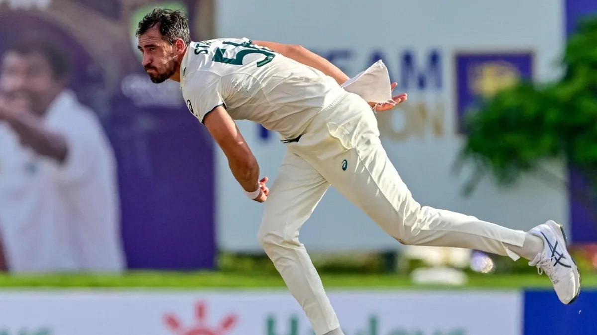 মিচেল স্টার্কের ৭০০