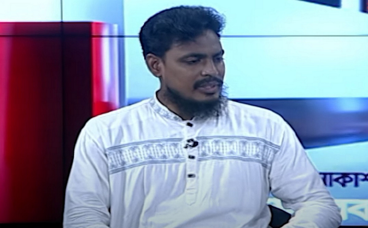 নাগরিক কমিটিতে অস্থিরতা: হঠাৎ আলোচনায় আখতার