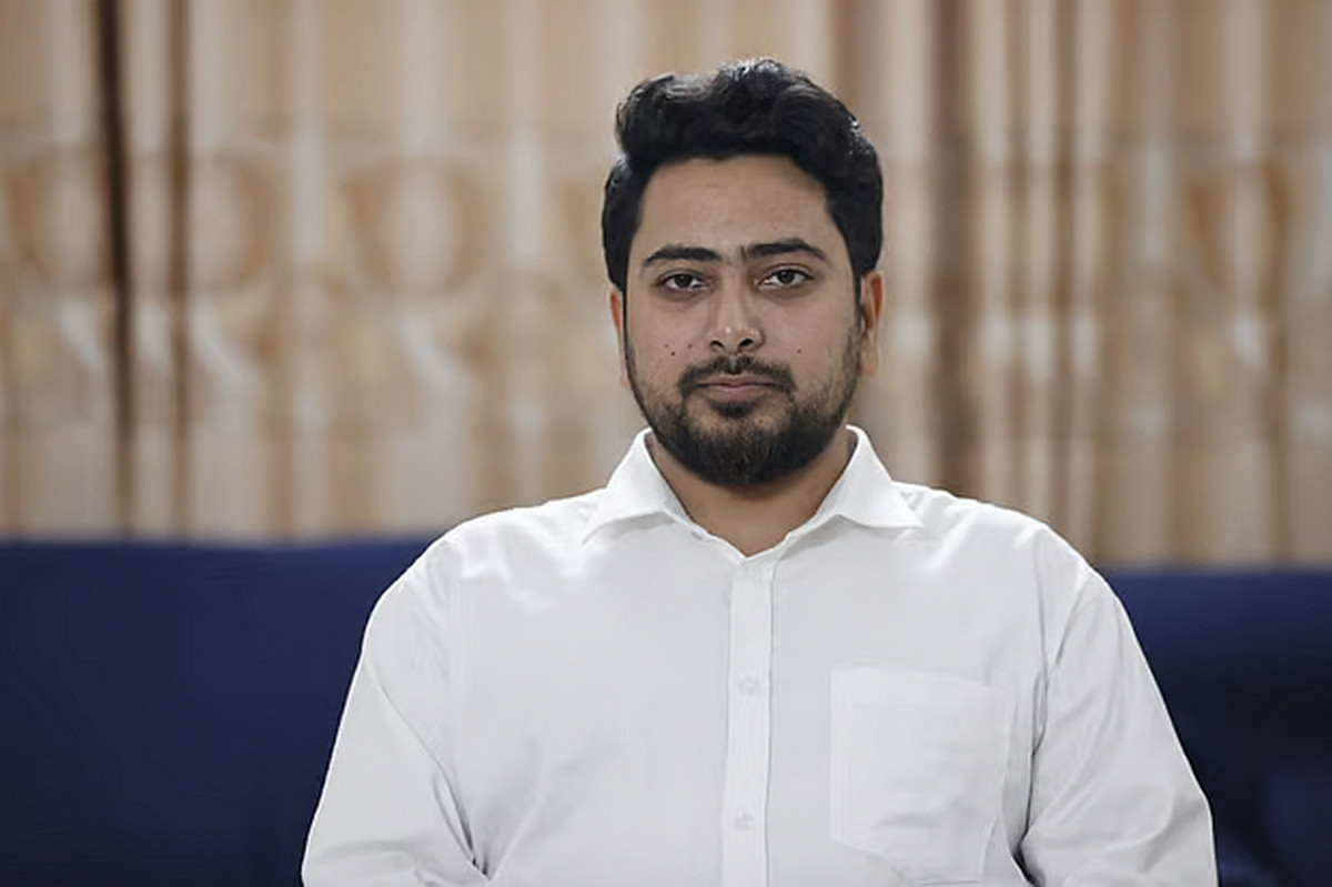 পদত্যাগ করলেন নাহিদ শুরু হলো নতুন রাজনৈতিক যাত্রা