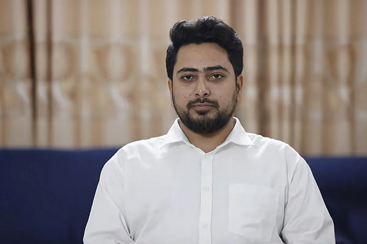 পদত্যাগ করলেন নাহিদ শুরু হলো নতুন রাজনৈতিক যাত্রা