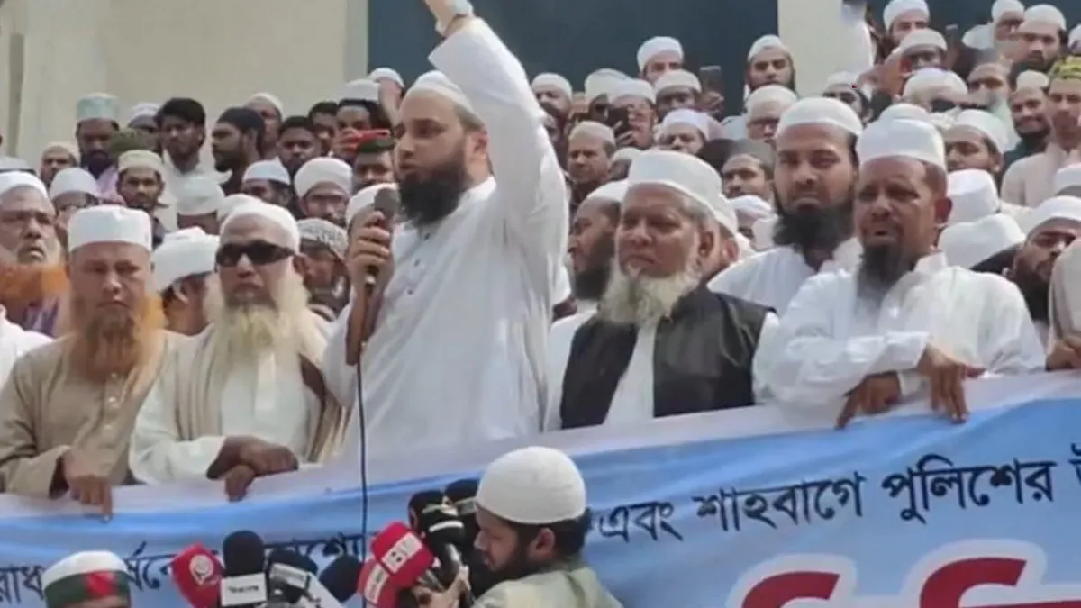 আছিয়ার হত্যাকারীদের পাথর নিক্ষেপ করে বিচার দাবি খেলাফতের