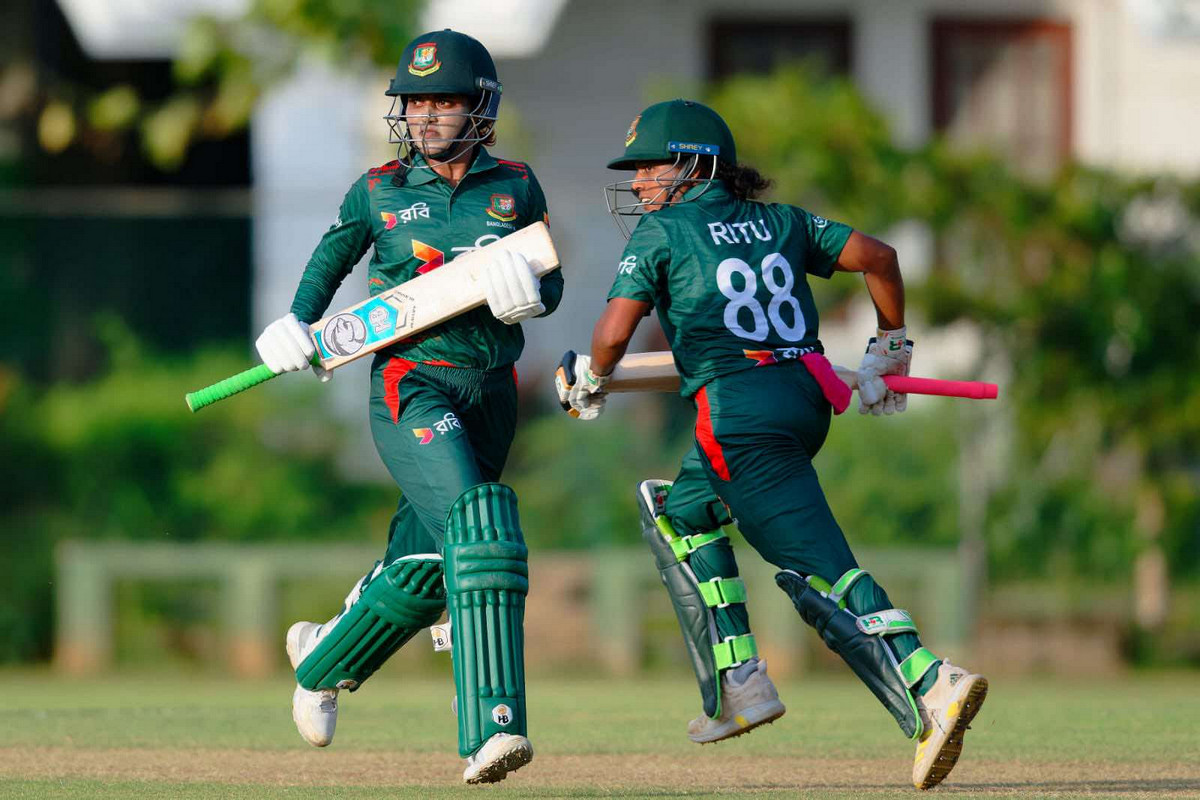 বাংলাদেশ বনাম স্কটল্যান্ড: ৪৩ ওভার শেষ, দেখেনিন সর্ব শেষ স্কোর