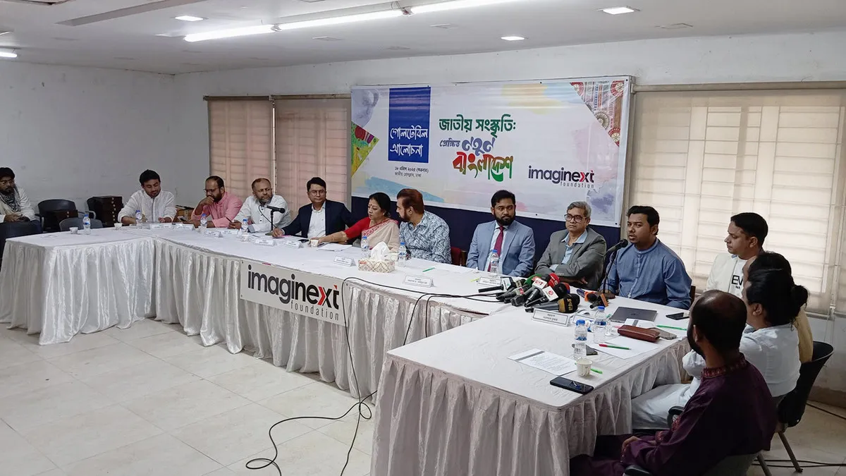 ফরহাদ মজহার: “বর্তমান সরকার বৈধ নয়