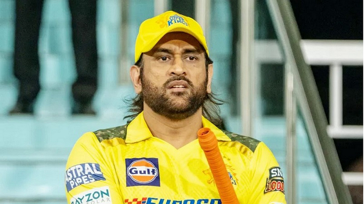আইপিএল থেকে বিদায় চেন্নাই, ধোনির অবসরের গুঞ্জন
