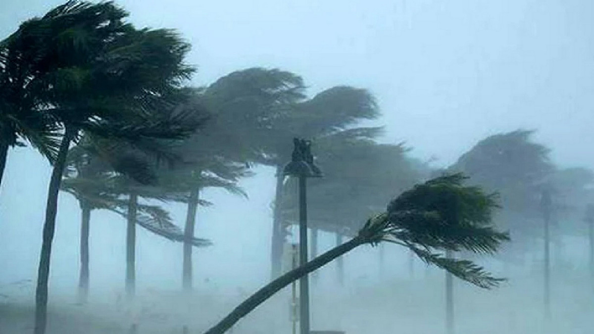 রাত ১টার মধ্যে ১৯ অঞ্চলে ঝড় বৃষ্টির পূর্বাভাস