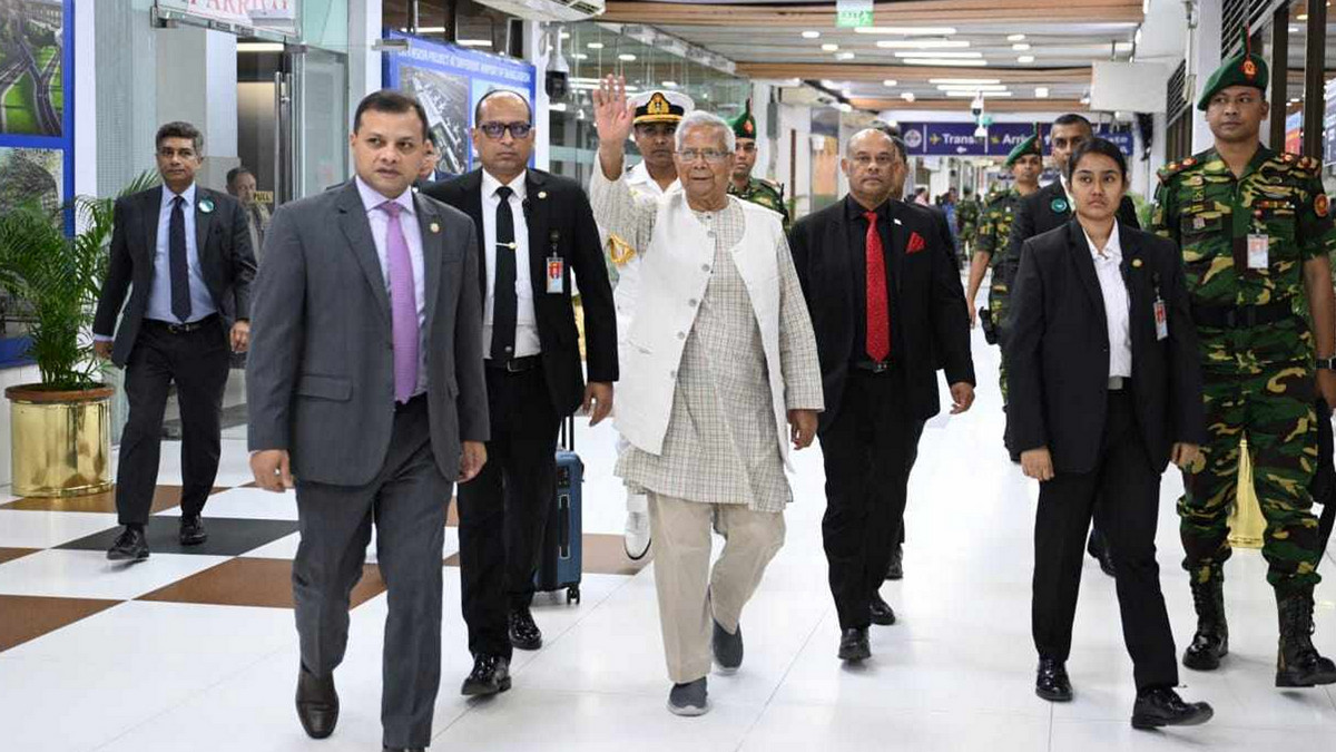 জাপান সফরে প্রধান উপদেষ্টা ইউনূস