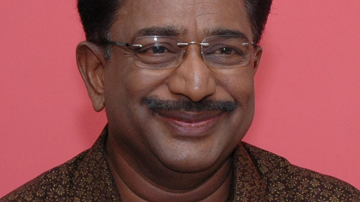 হাসপাতালে নেয়ার পথেই মারা গেলেন অভিনেতা রাজেশ