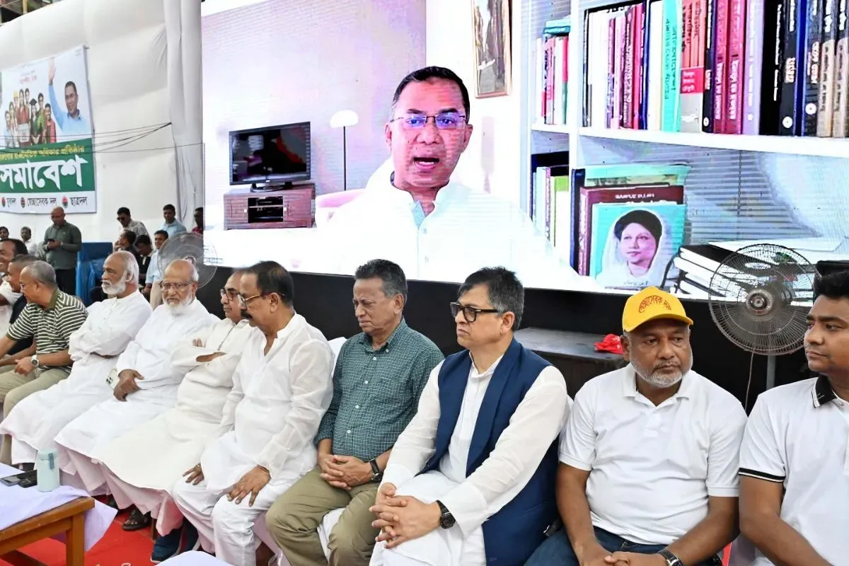 তারেকের কড়া বার্তা: ডিসেম্বরে নির্বাচন চাই বিএনপির