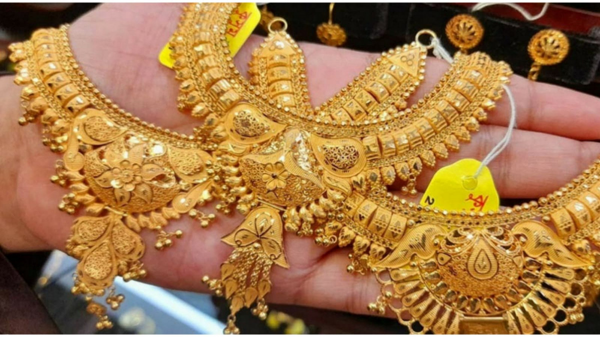 সোনার দামে বড় পতনের শঙ্কা, আসছে বড় পরিবর্তন