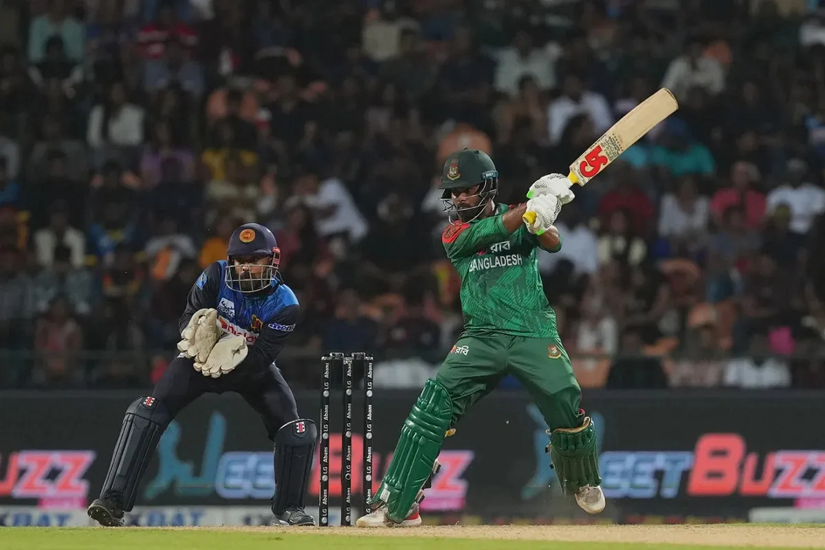 বাংলাদেশ বনাম শ্রীলঙ্কা: নাটকীয়ভাবে শেষ হলো সিরিজ নির্ধারণী ম্যাচ