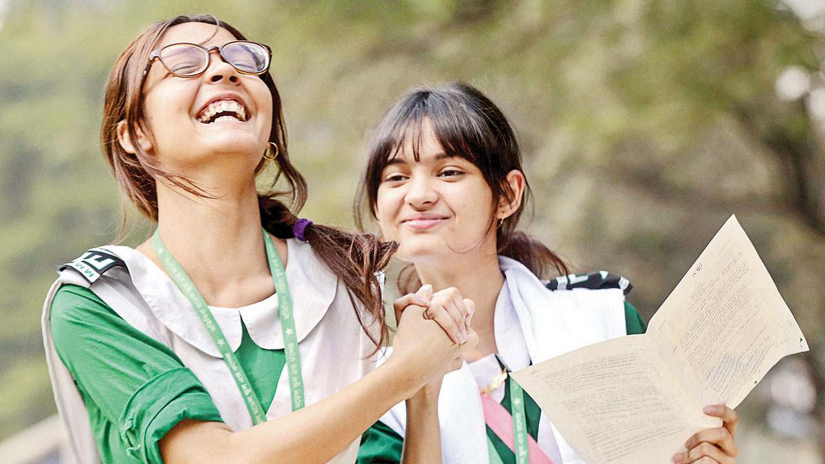 এসএসসি রেজাল্ট ২০২৫: কিভাবে সবার আগে দেখবেন আপনার ফল? জানুন নিয়ম