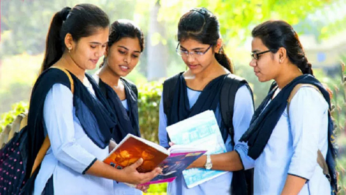 কলেজ ভর্তি ২০২৫: ক্লাস শুরু ৩০ সেপ্টেম্বর, একাদশে ভর্তি হবে তিন ধাপে
