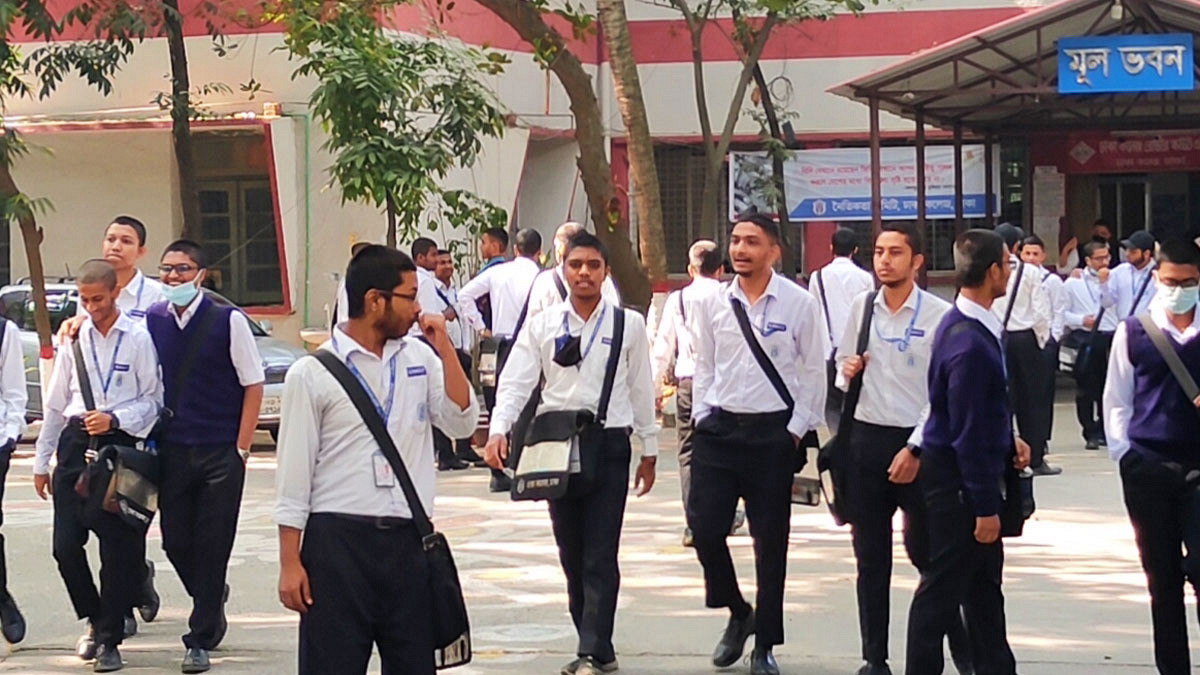 কলেজ ভর্তি ২০২৫: আবেদন, ফল প্রকাশ ও ভর্তি ফি—জেনে নিন তারিখ ও খরচ